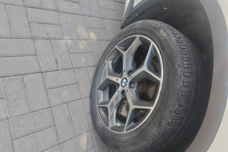 Used BMW X1 2018 sDrive18Li Luxury Model Right Front Wheel Hub