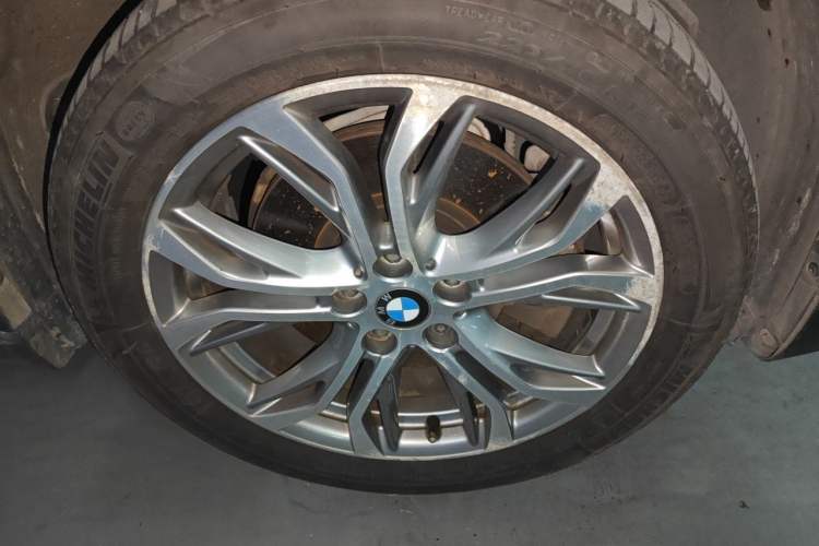 Used BMW X1 2018 sDrive20Li Leading Model Right Front Wheel Hub