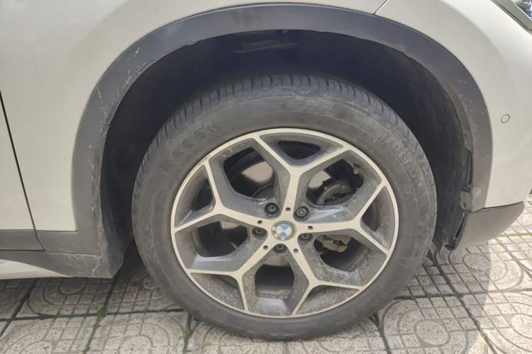 Used BMW X1 2018 sDrive18Li Luxury Model Right Front Wheel Hub