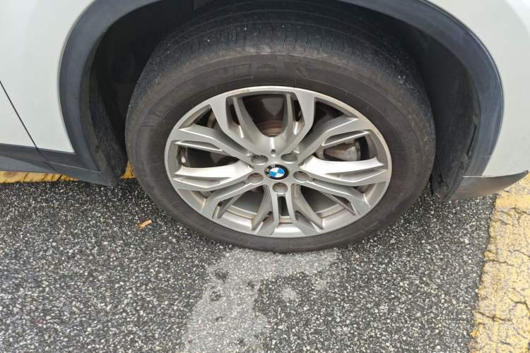 Used BMW X1 2018 sDrive20Li Leading Model Right Front Wheel Hub