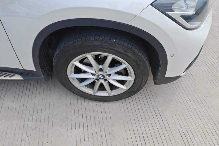 Used BMW X1 2018 sDrive18Li Fashion Model Right Front Wheel Hub