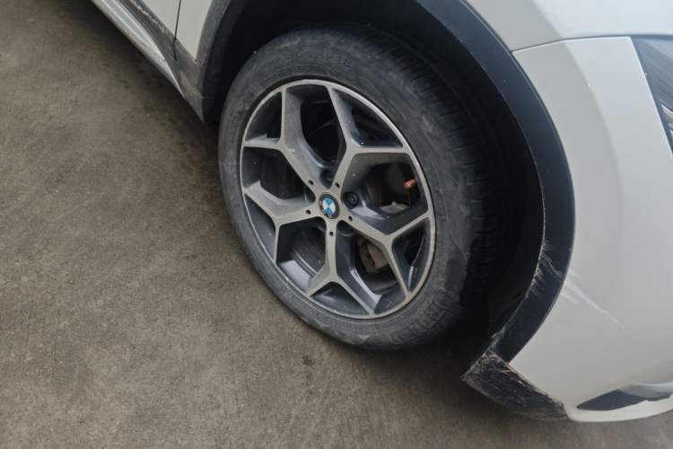 Used BMW X1 2018 sDrive18Li Luxury Model Right Front Wheel Hub