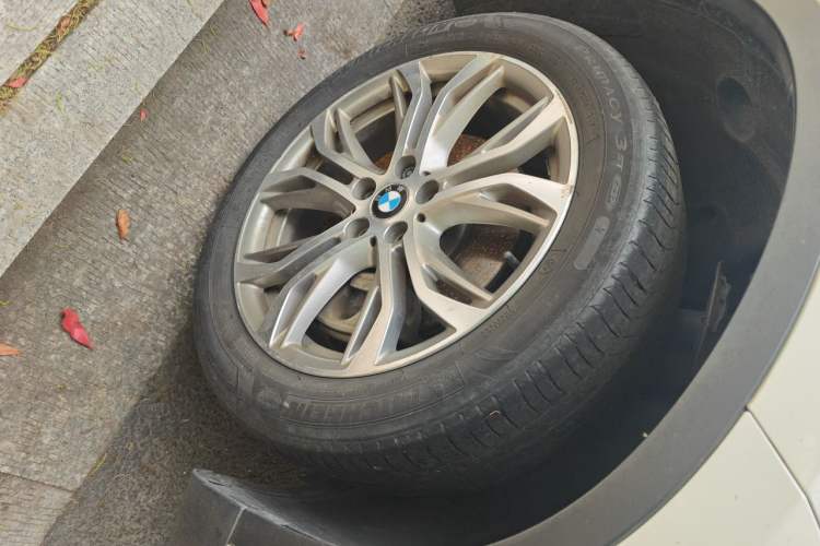 Used BMW X1 2018 sDrive20Li Leading Model Right Front Wheel Hub