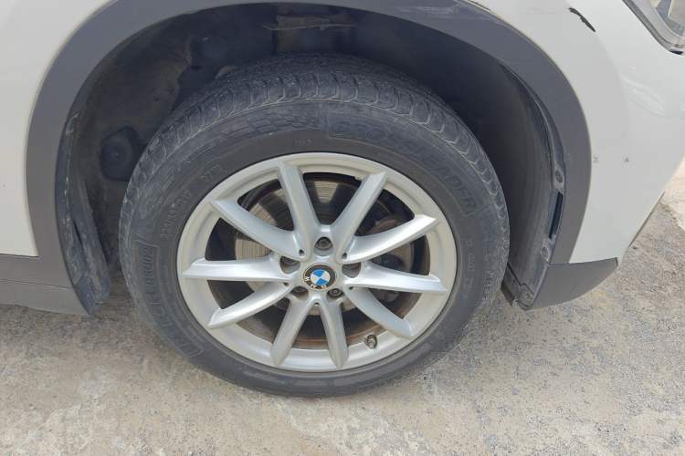 Used BMW X1 2018 sDrive18Li Fashion Model Right Front Wheel Hub
