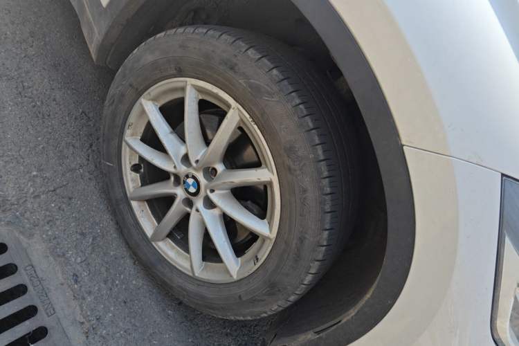 Used BMW X1 2018 sDrive18Li Fashion Model Right Front Wheel Hub