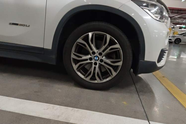 Used BMW X1 2018 sDrive20Li Leading Model Right Front Wheel Hub