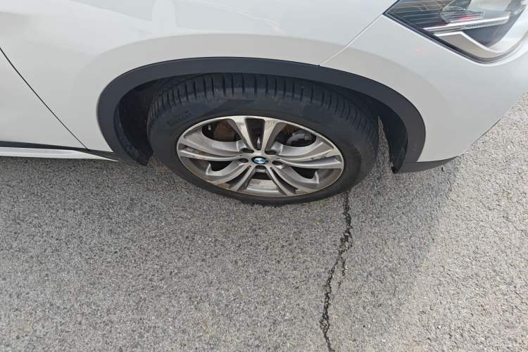 Used BMW X1 2018 sDrive18Li Luxury Model Right Front Wheel Hub