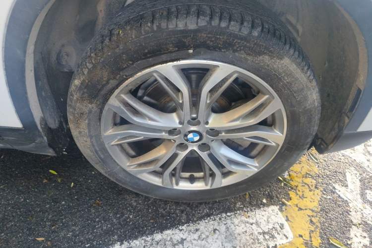 Used BMW X1 2018 sDrive20Li Leading Model Right Front Wheel Hub
