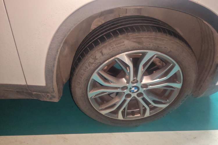 Used BMW X1 2018 sDrive20Li Leading Model Right Front Wheel Hub