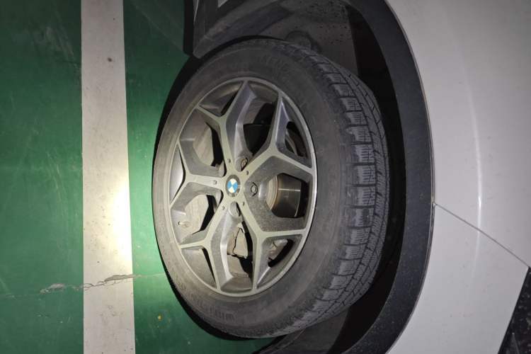 Used BMW X1 2018 sDrive18Li Luxury Model Right Front Wheel Hub