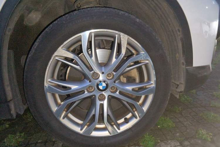 Used BMW X1 2018 sDrive20Li Leading Model Right Front Wheel Hub