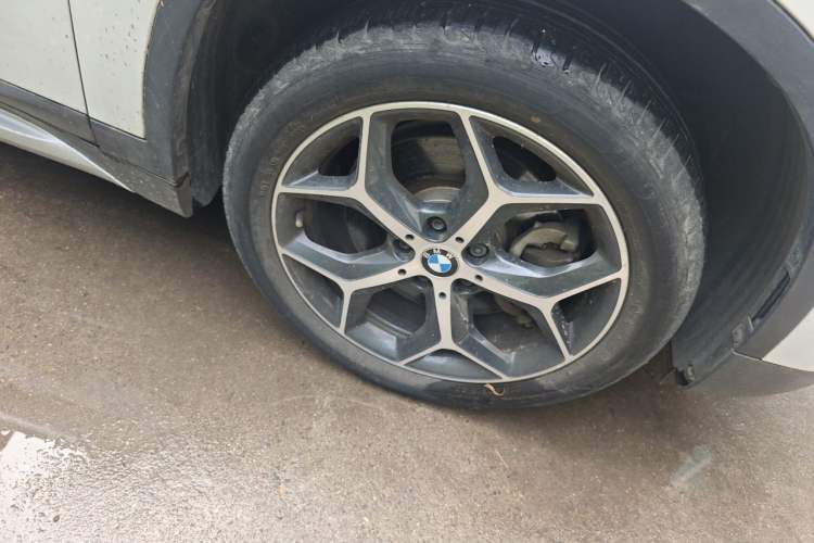 Used BMW X1 2018 xDrive20Li Luxury Edition Right Front Wheel Hub