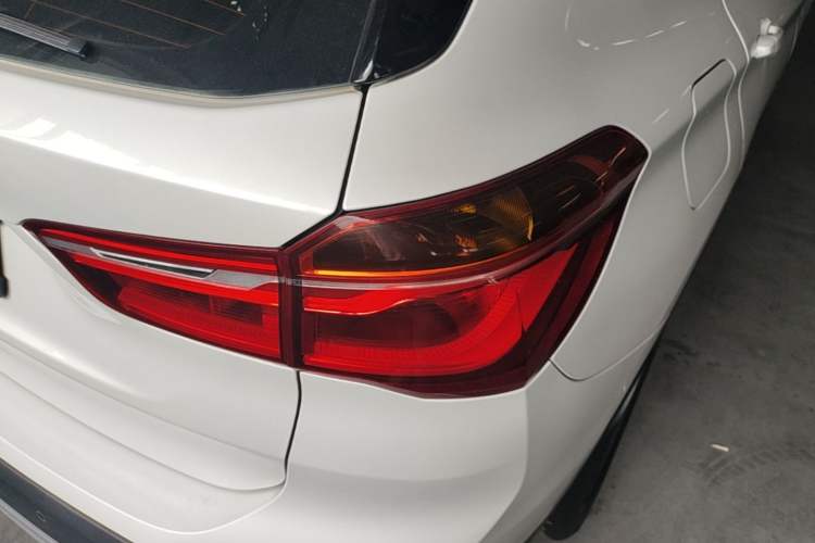 Used BMW X1 2018 sDrive18Li Luxury Model Right Rear Taillight