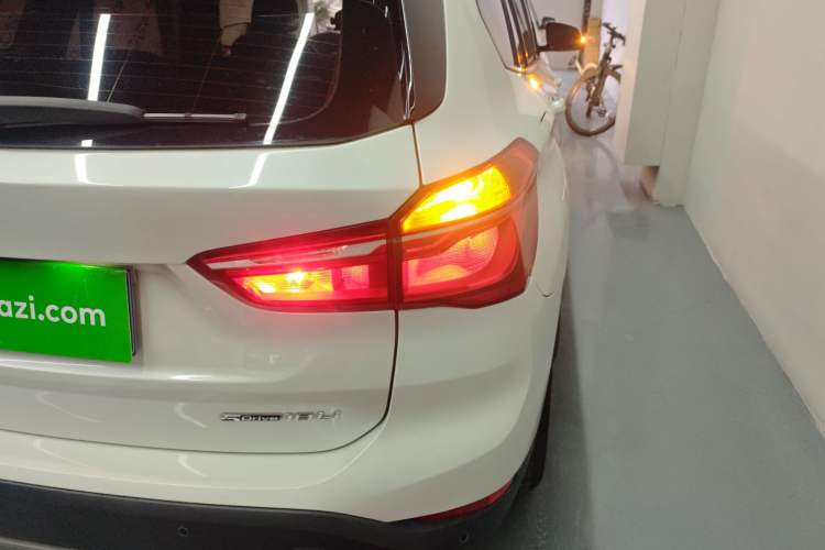 Used BMW X1 2018 sDrive18Li Fashion Model Right Rear Taillight