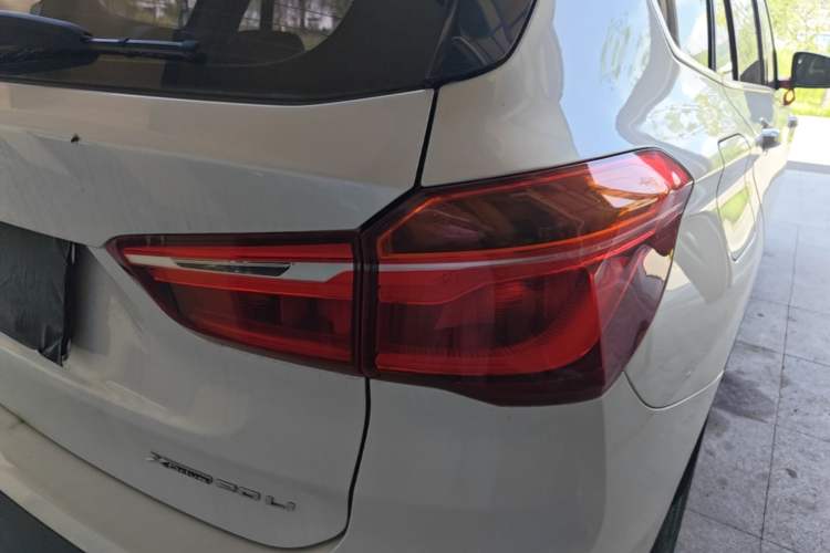 Used BMW X1 2018 xDrive20Li Luxury Edition Right Rear Taillight