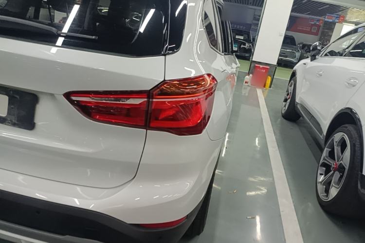 Used BMW X1 2018 xDrive20Li Luxury Edition Right Rear Taillight