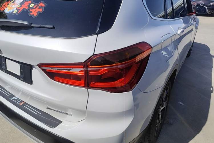 Used BMW X1 2018 xDrive20Li Luxury Model Right Rear Taillight