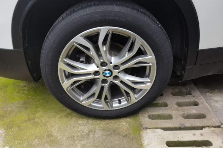 Used BMW X1 2018 sDrive20Li Leading Model Right Rear Wheel Hub