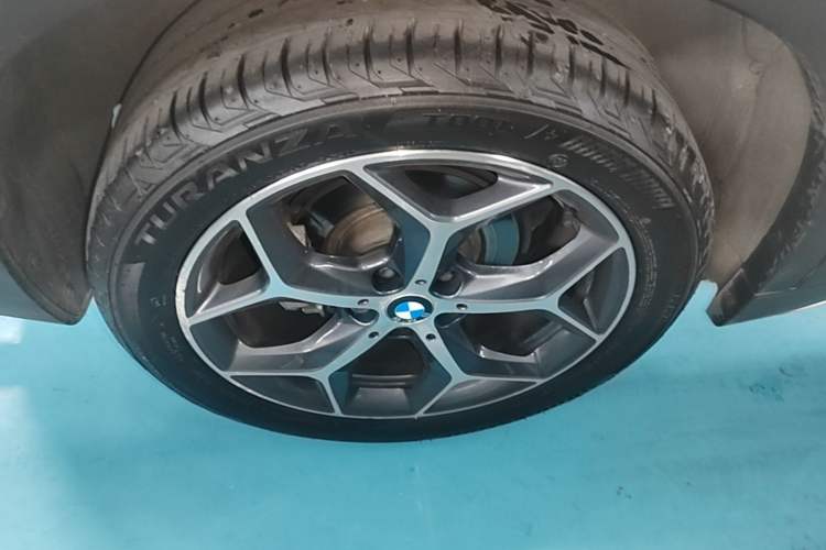 Used BMW X1 2018 xDrive20Li Luxury Edition Right Rear Wheel Hub