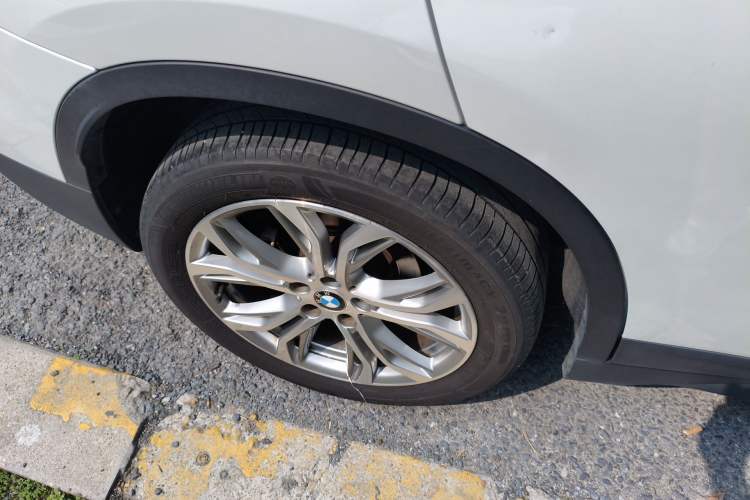 Used BMW X1 2018 sDrive20Li Leading Model Right Rear Wheel Hub
