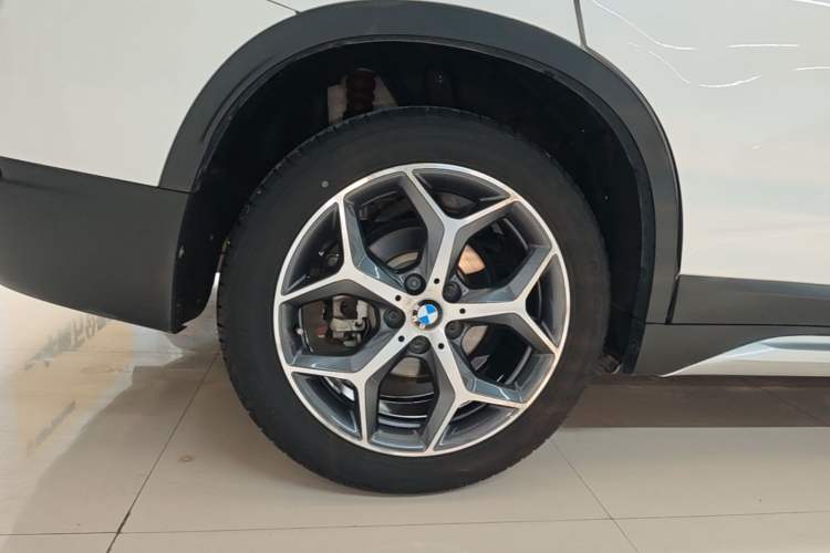 Used BMW X1 2018 sDrive18Li Luxury Model Right Rear Wheel Hub