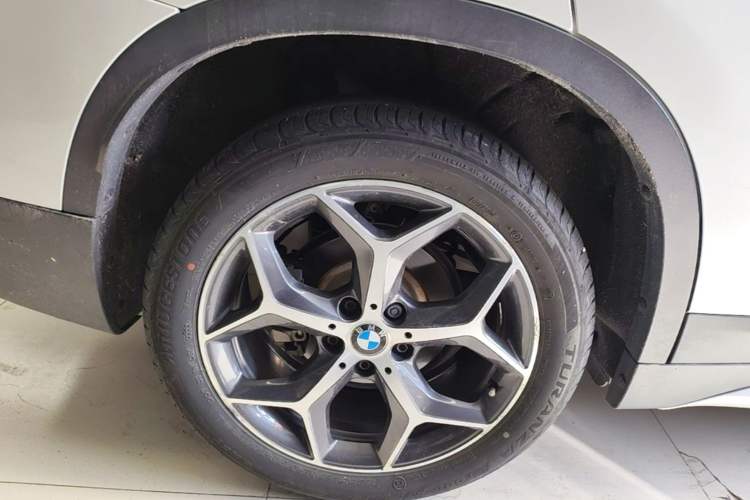 Used BMW X1 2018 xDrive20Li Luxury Edition Right Rear Wheel Hub