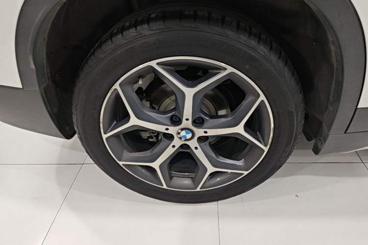 Used BMW X1 2018 sDrive18Li Luxury Model Right Rear Wheel Hub
