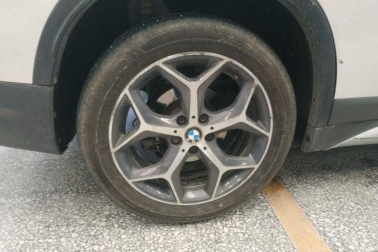 Used BMW X1 2018 sDrive18Li Luxury Model Right Rear Wheel Hub