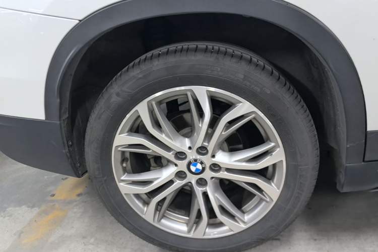 Used BMW X1 2018 sDrive20Li Leading Model Right Rear Wheel Hub