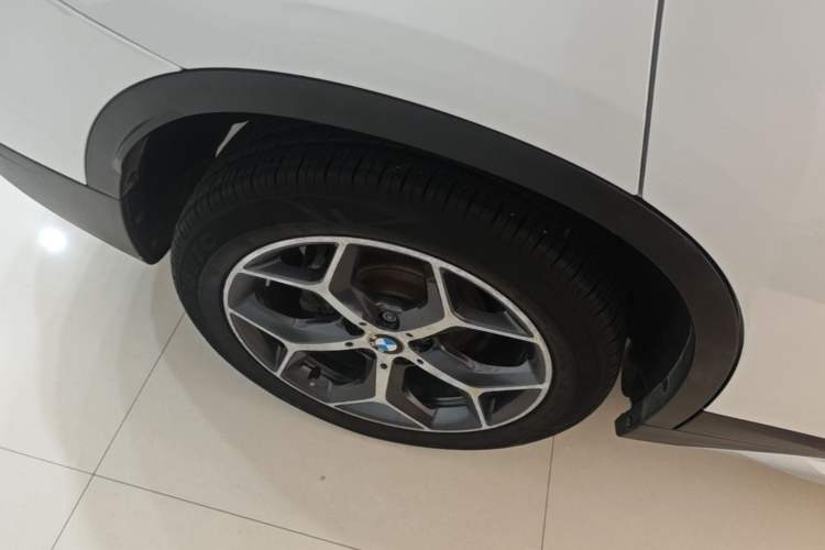 Used BMW X1 2018 sDrive18Li Luxury Model Right Rear Wheel Hub