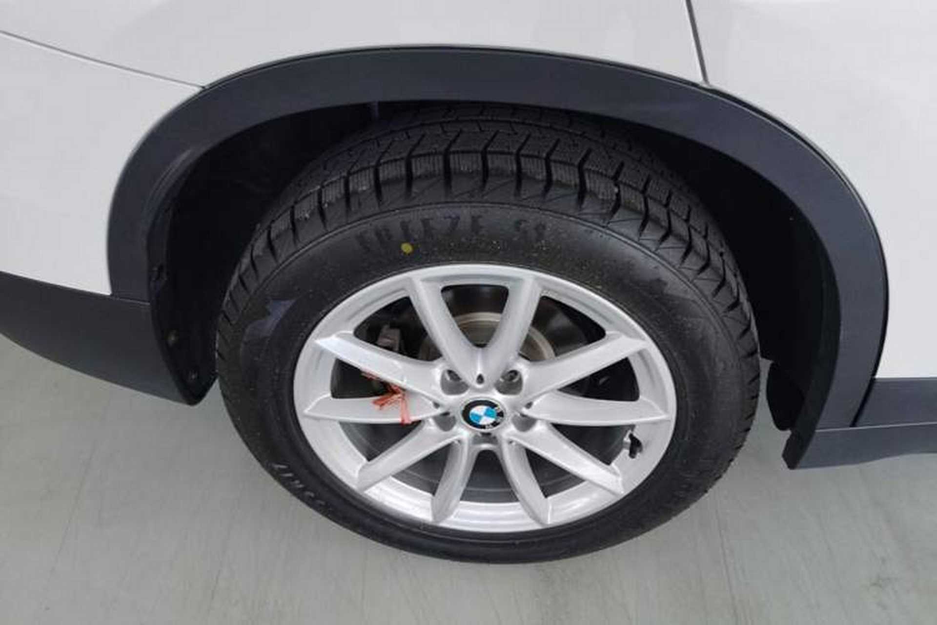 Used BMW X1 2018 sDrive18Li Fashion Model Right Rear Wheel Hub