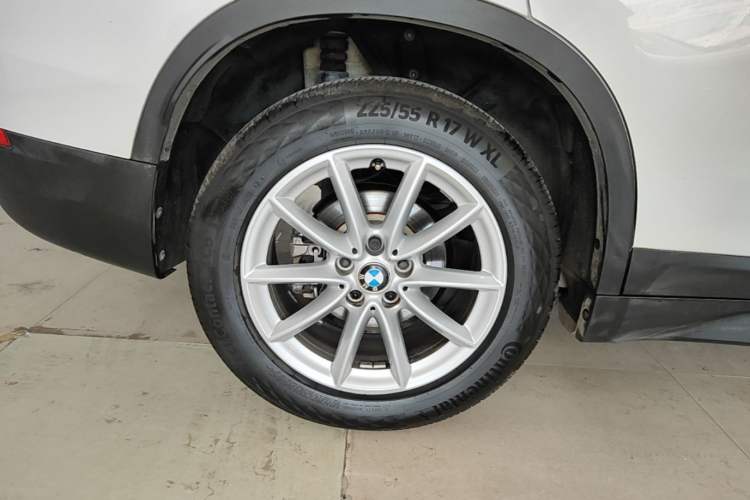 Used BMW X1 2018 sDrive18Li Fashion Model Right Rear Wheel Hub