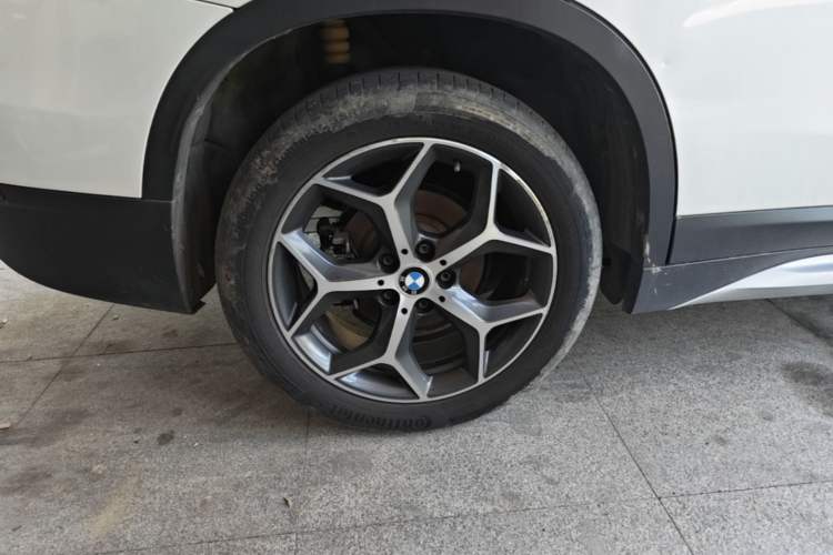 Used BMW X1 2018 xDrive20Li Luxury Edition Right Rear Wheel Hub