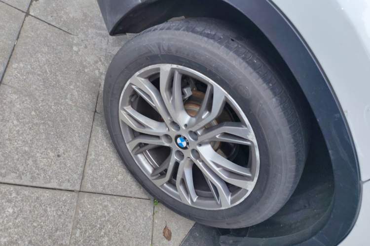 Used BMW X1 2018 sDrive20Li Leading Model Right Rear Wheel Hub