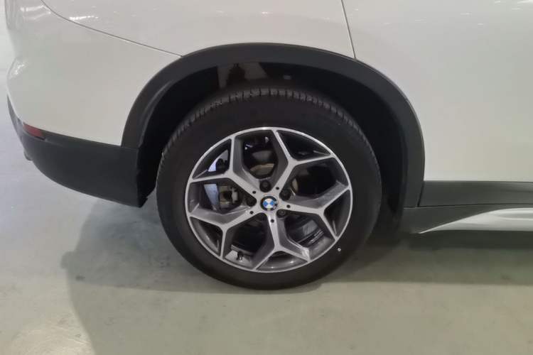 Used BMW X1 2018 xDrive20Li Luxury Model Right Rear Wheel Hub