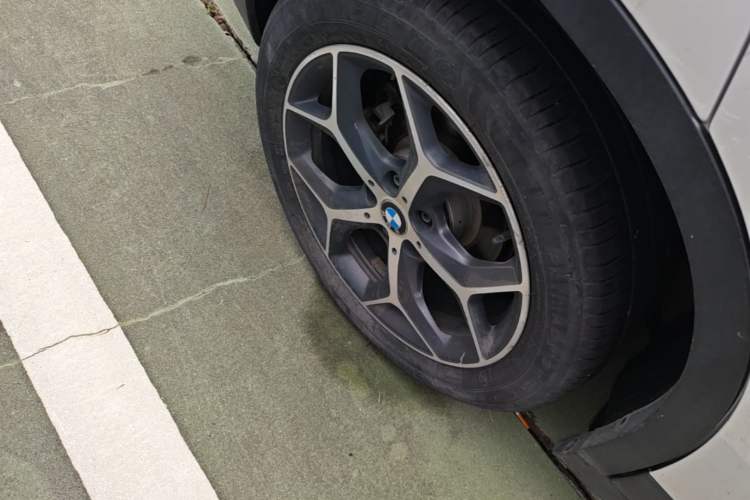 Used BMW X1 2018 xDrive20Li Luxury Model Right Rear Wheel Hub