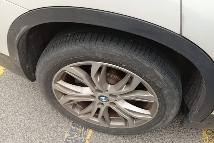 Used BMW X1 2018 sDrive20Li Leading Model Right Rear Wheel Hub
