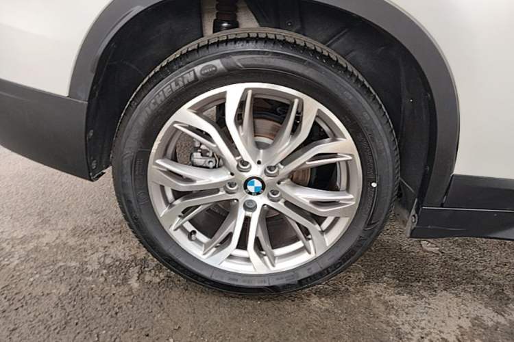 Used BMW X1 2018 sDrive20Li Leading Model Right Rear Wheel Hub