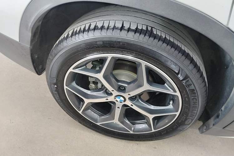Used BMW X1 2018 sDrive18Li Luxury Model Right Rear Wheel Hub