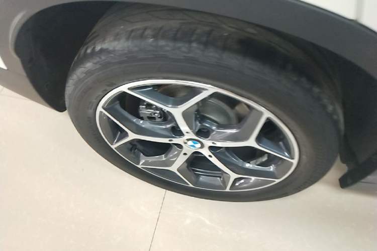 Used BMW X1 2018 sDrive18Li Luxury Model Right Rear Wheel Hub