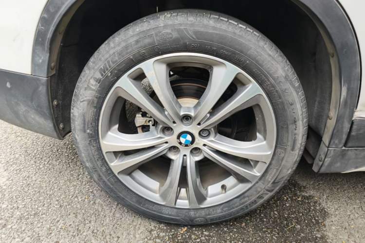 Used BMW X1 2018 sDrive18Li Luxury Model Right Rear Wheel Hub