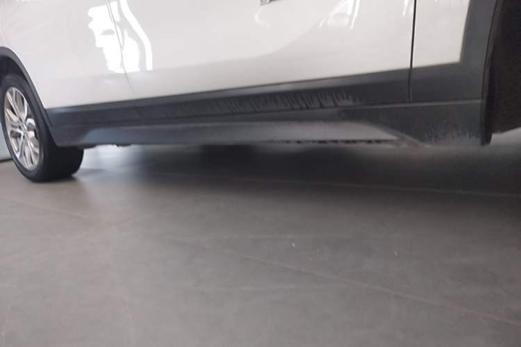 Used BMW X1 2018 sDrive20Li Leading Model Right Side Sill