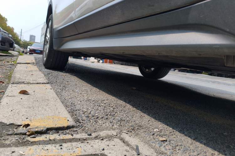 Used BMW X1 2018 sDrive20Li Leading Model Right Side Sill