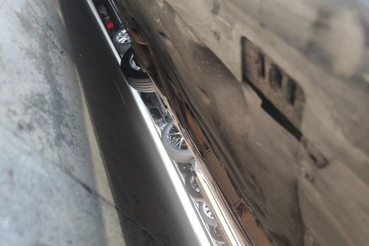 Used BMW X1 2018 sDrive20Li Leading Model Right Side Sill
