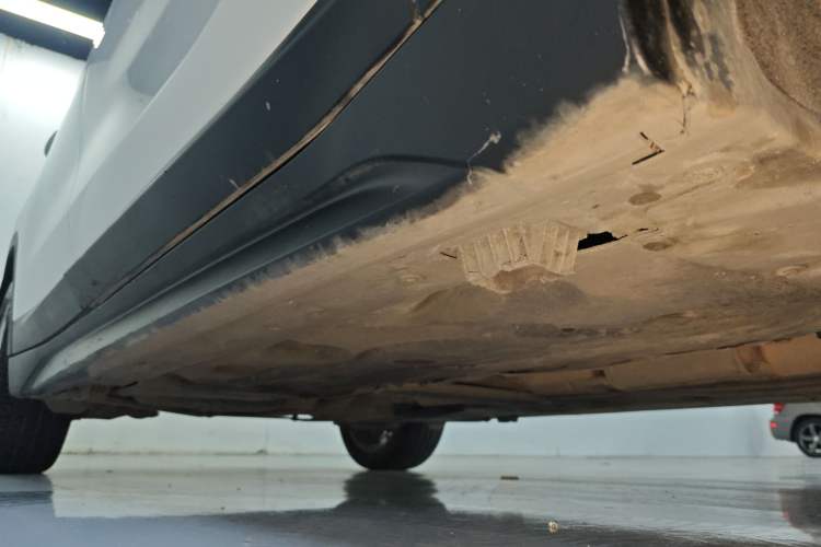 Used BMW X1 2018 sDrive20Li Leading Model Right Side Sill