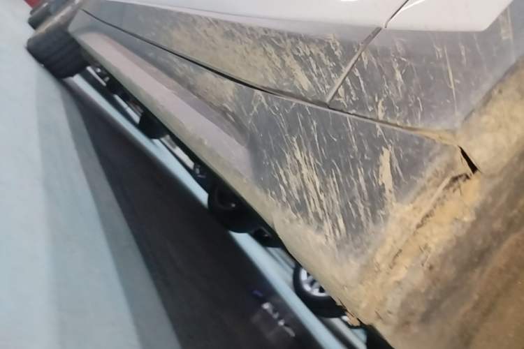 Used BMW X1 2018 sDrive20Li Leading Model Right Side Sill