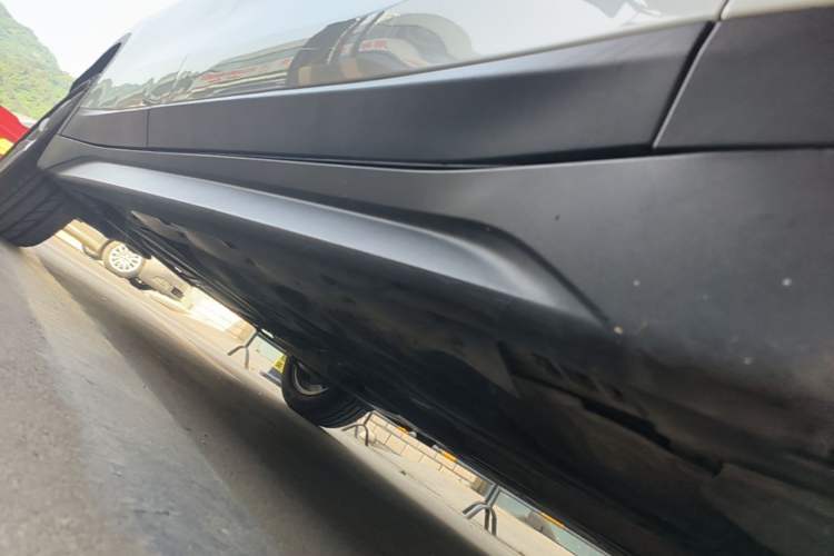 Used BMW X1 2018 sDrive18Li Fashion Model Right Side Sill