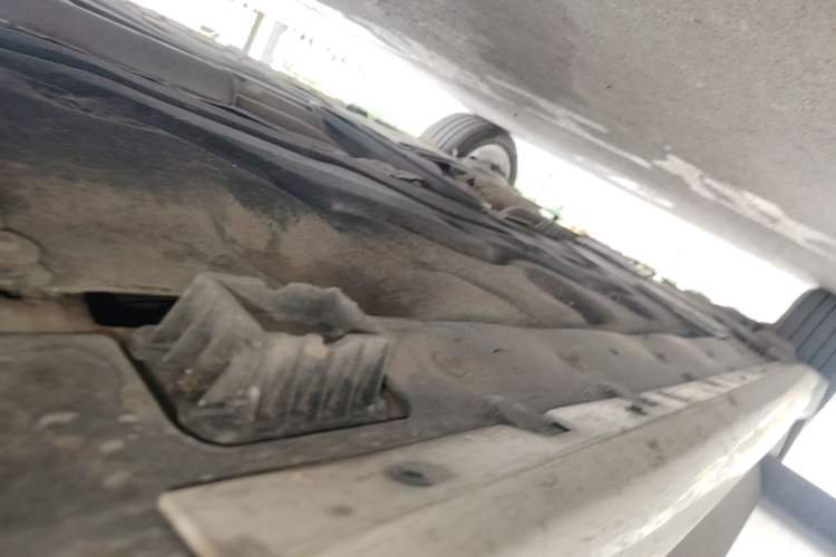 Used BMW X1 2018 sDrive18Li Luxury Model Right Side Sill