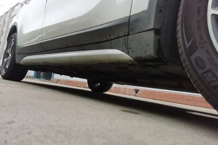 Used BMW X1 2018 xDrive20Li Luxury Model Right Side Sill