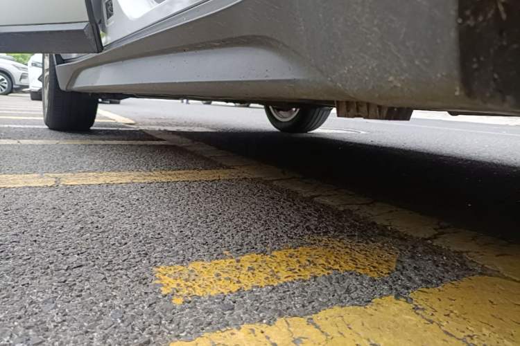 Used BMW X1 2018 sDrive20Li Leading Model Right Side Sill